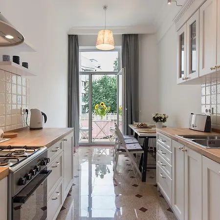 Style4rent Sunny Old Town *