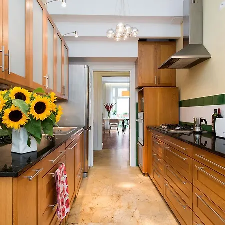 Style4rent Sunny Old Town *