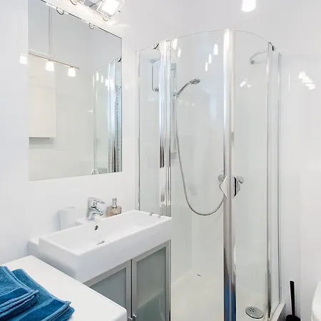 Style4rent Sunny Old Town